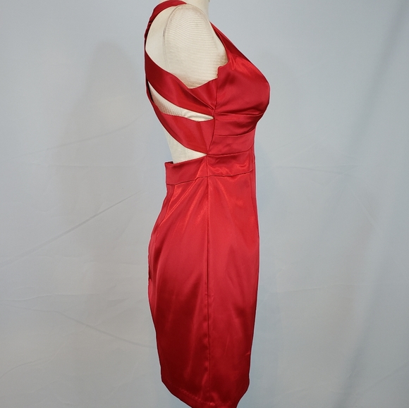 B. Darlin red prom dress size 4 - Picture 2 of 5